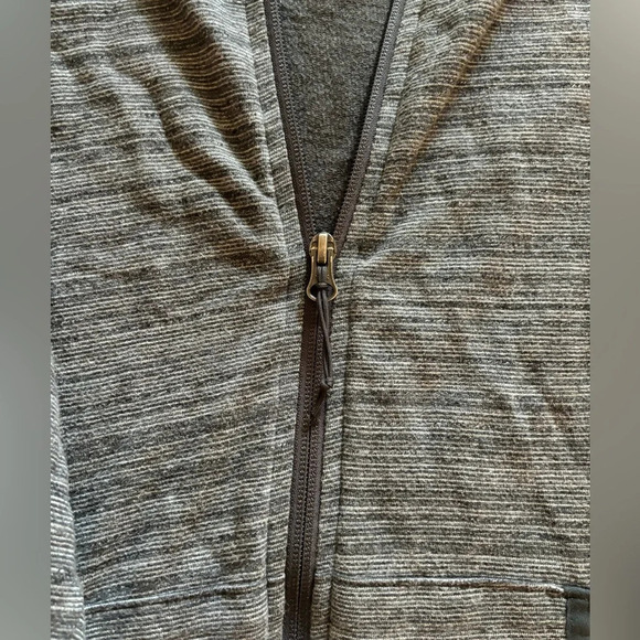 Women’s Columbia Zipper Jacket - Picture 2 of 5